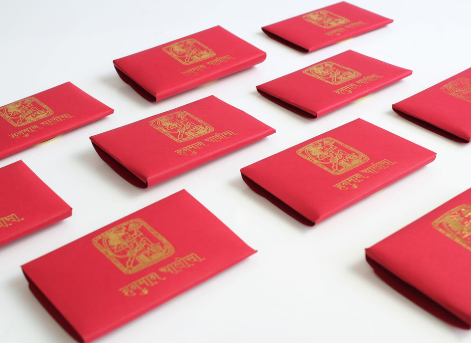 Pocket Hanuman Chalisa Illustrated by Devdutt Pattanaik : Carry it everywhere with you